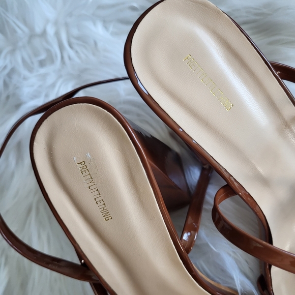 Pretty Little Things Dark Brown Strappy Block Heel Ladies Sandal Shoes Size 9 - Picture 8 of 10